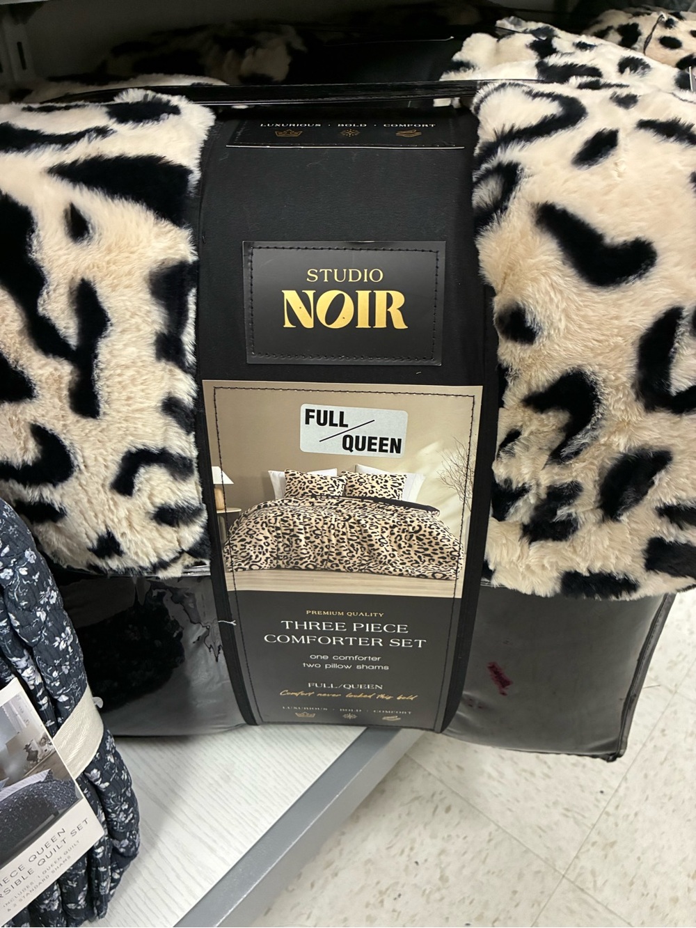 Leopard Print Faux Fur Comforter Set - Full/Queen - Black & Cream